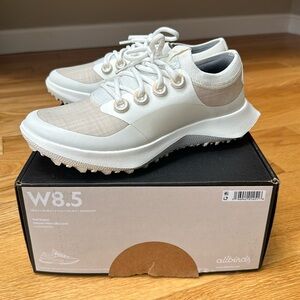 allbirds, Women’s size 8.5, Golf Dasher, Natural White (Blizzard), NIB.
